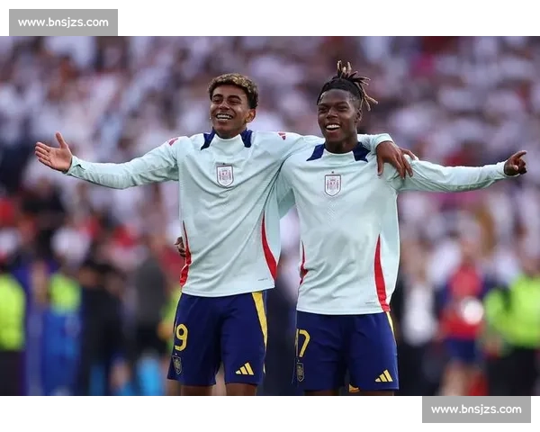 巴萨众将力挺威廉斯加盟 更衣室施压 + 球员自荐打动拉波尔塔